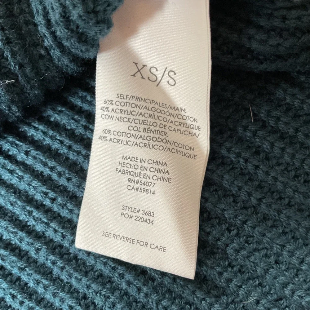 Cabi XS/S Blue Green Knit Poncho Top Sleeveless‎ Pockets Pullover Sweater Casual
